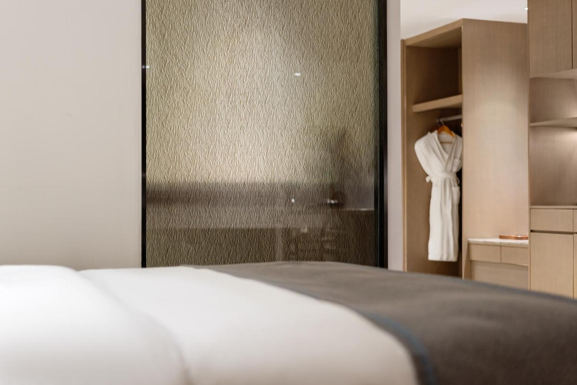 Chengdu Prolit Hotel Екстериор снимка